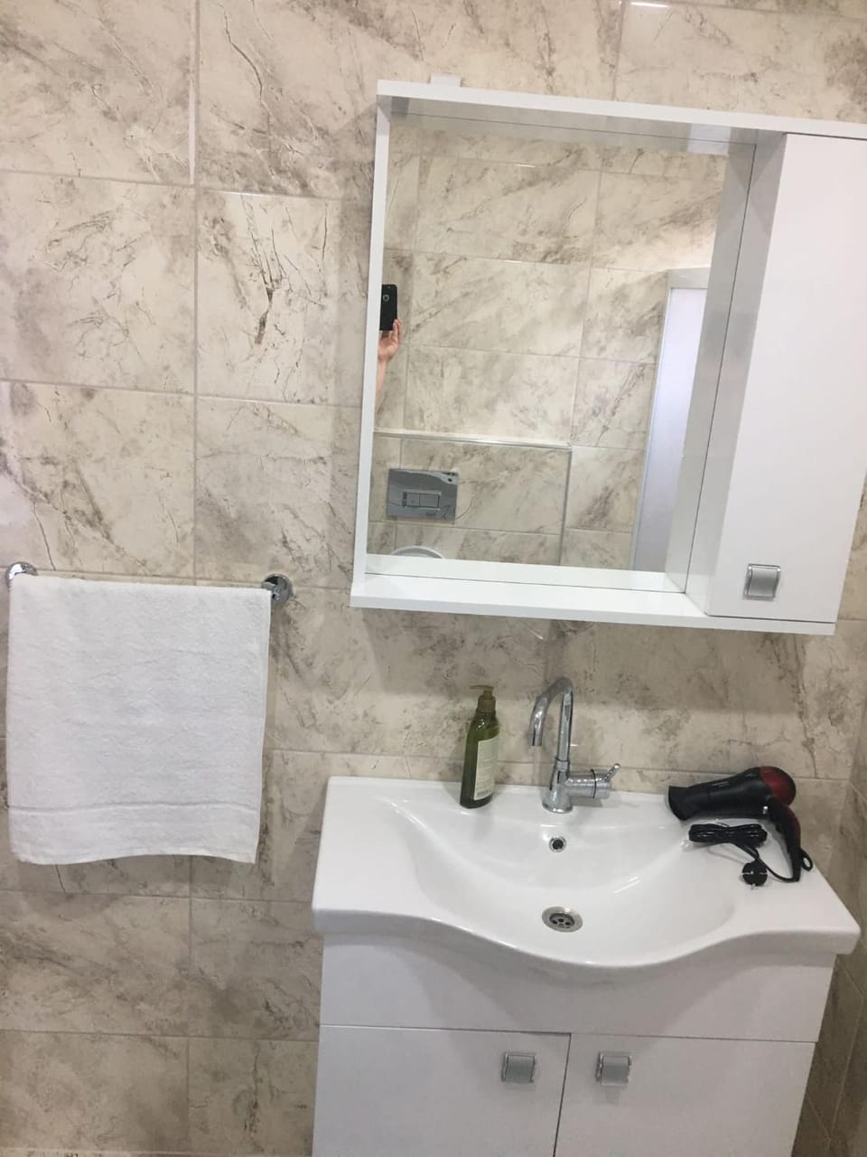 Bathroom, towels