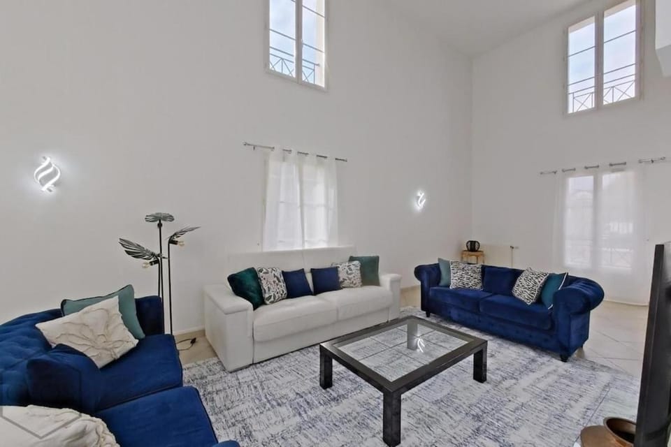 Family house for 14 - Disneyland Paris Villa in Magny-le-Hongre
