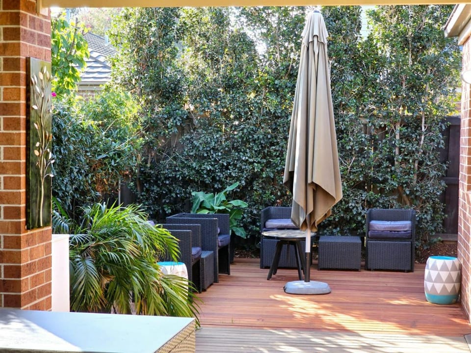 Spacious and stylish house, close to Metro, fully AC House in Truganina
