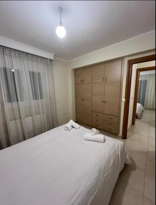 Bedroom, wardrobe