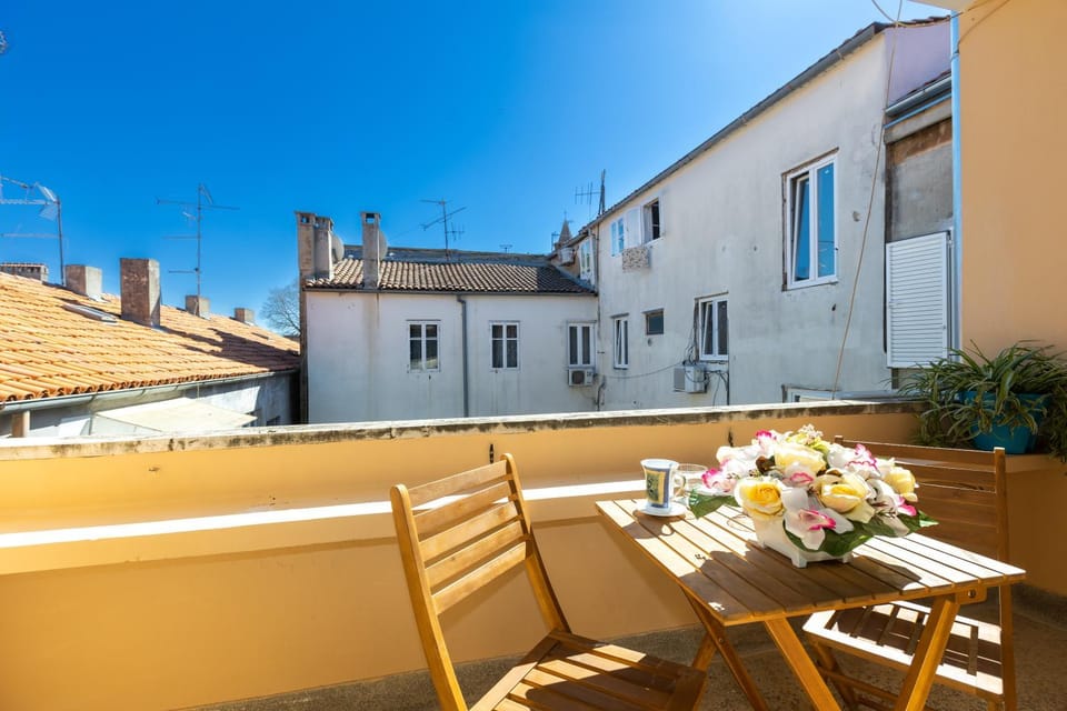Boki 2 one bedroom apartment in old town with balcony Apartment in Zadar