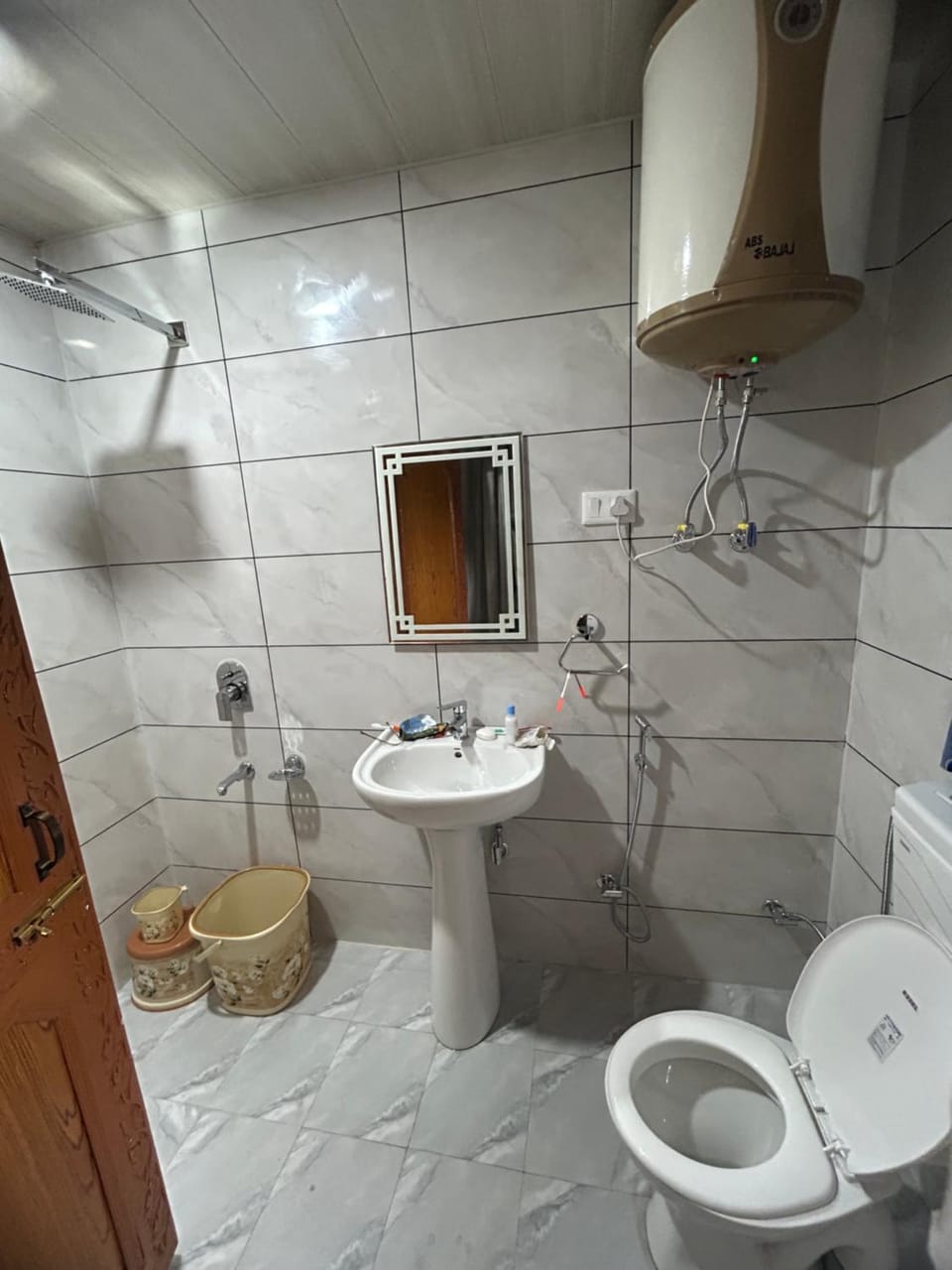 Shower, Bathroom, towels