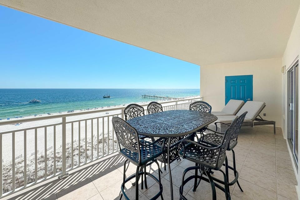 Admirals Quarters Unit 705 House in Orange Beach