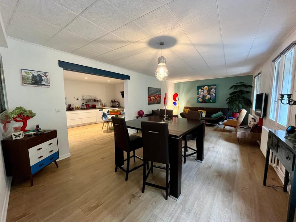 Au Son du Clocher House in Auvergne-Rhône-Alpes