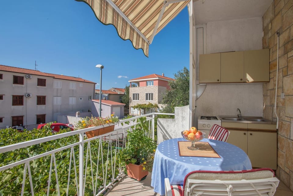 Apartmani Vesna Apartment in Makarska