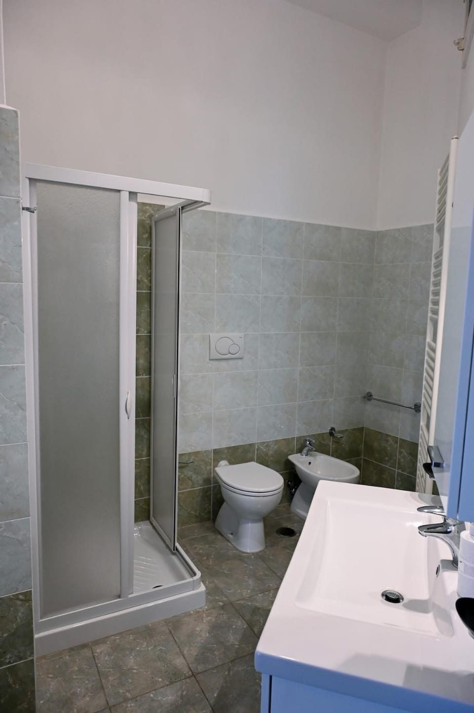 Shower, Toilet, Bathroom, bidet
