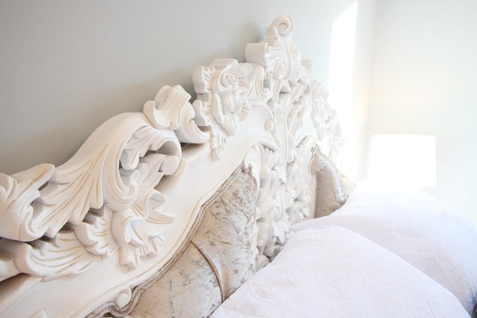 Decorative detail, Bedroom