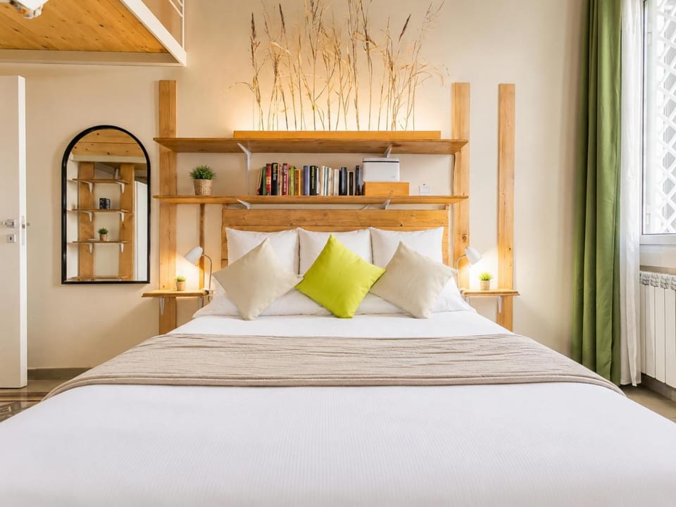 Bed, Photo of the whole room, Bedroom, wardrobe