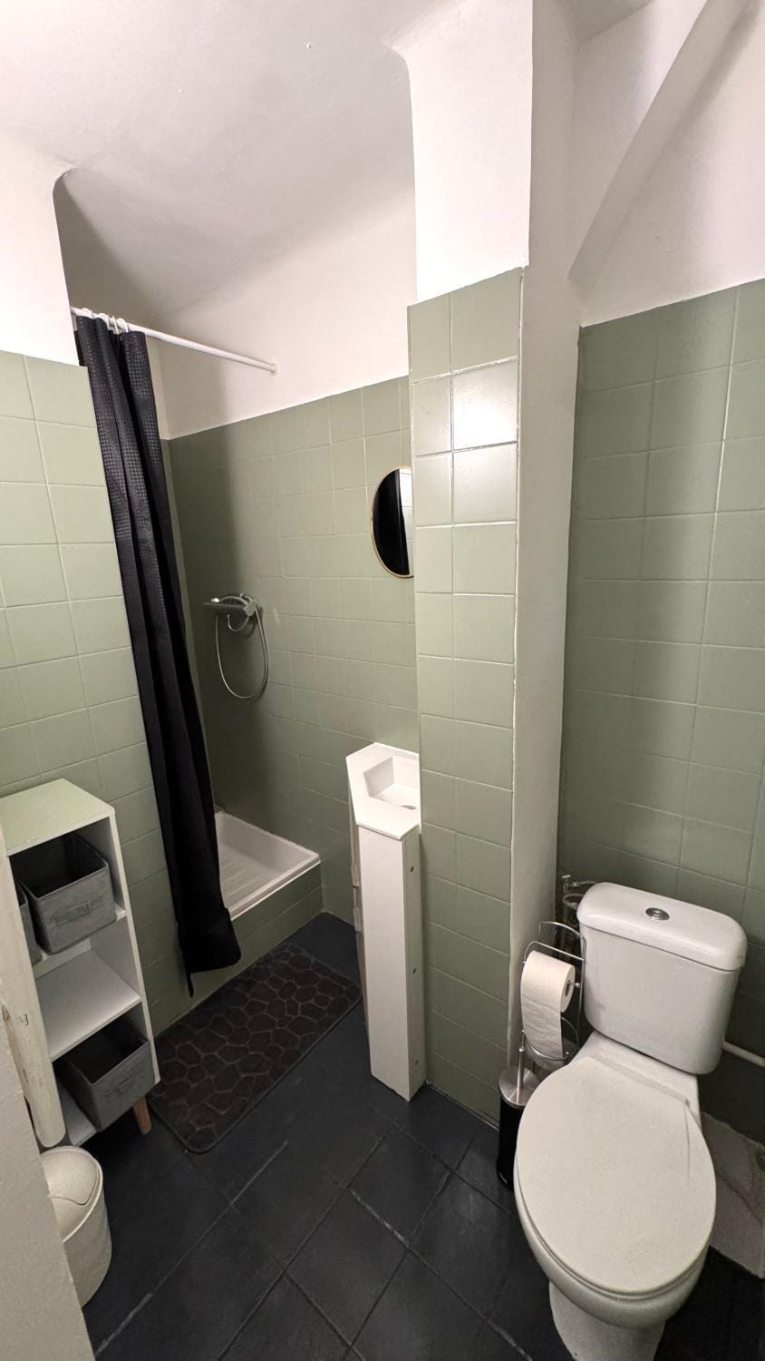 Shower, Bathroom