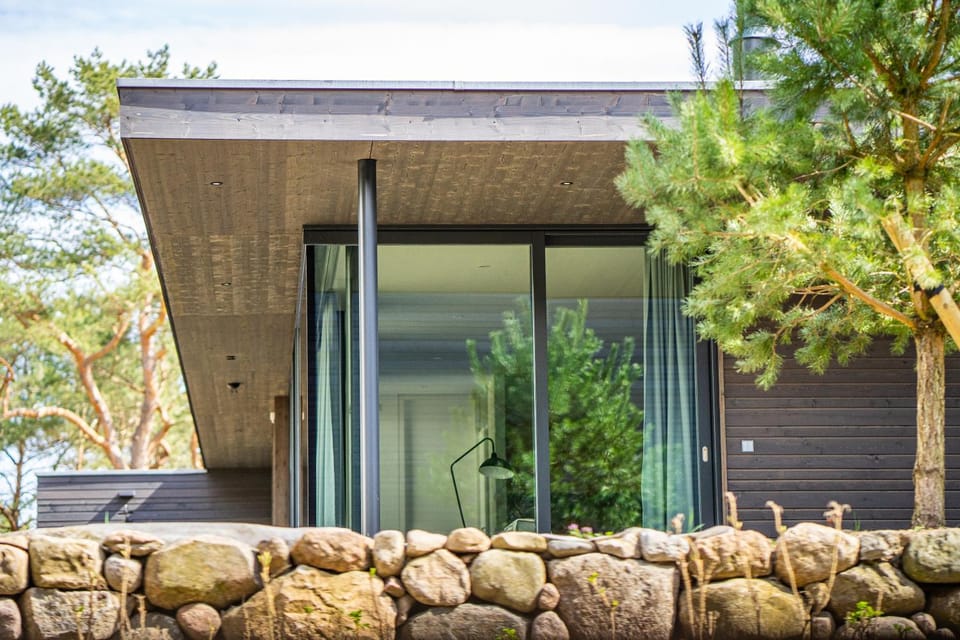 Property building, Spring, Day, Garden view