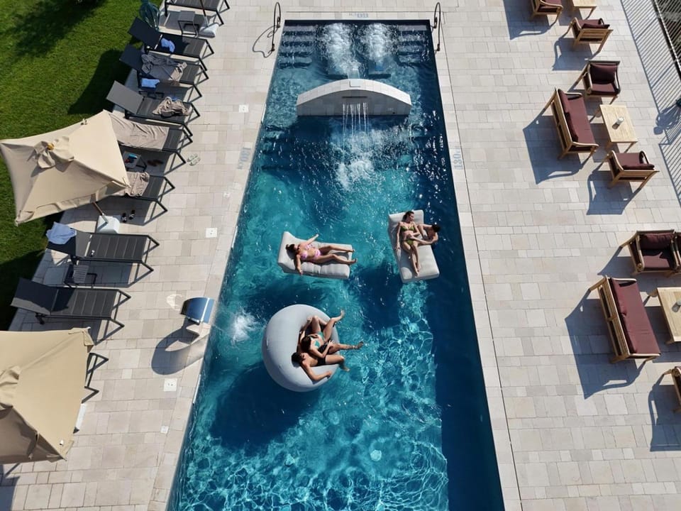 Property building, Swimming pool