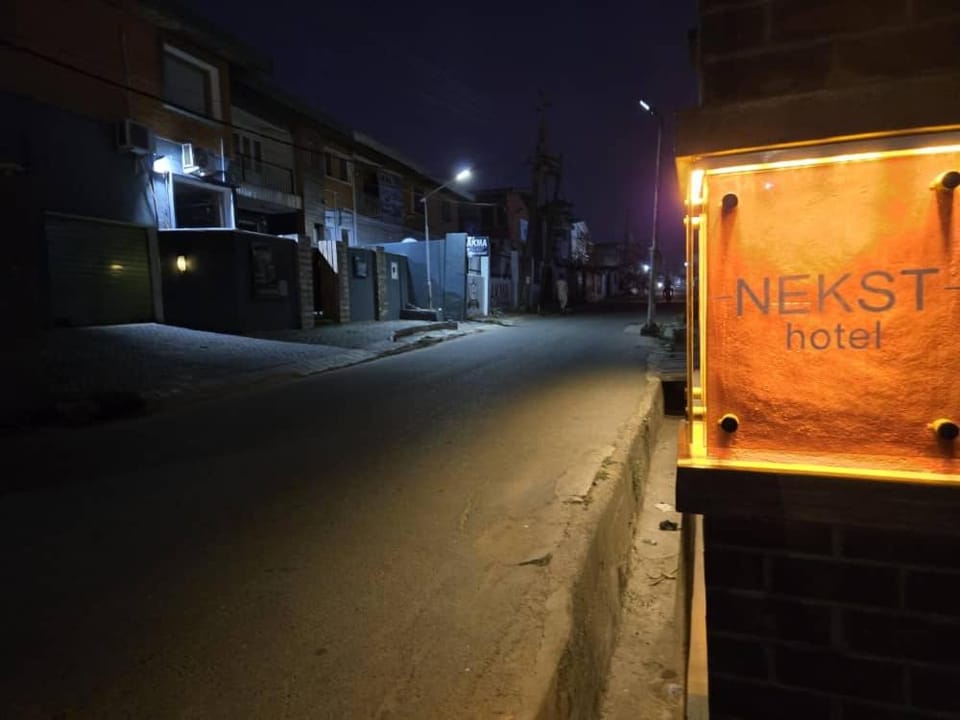 Night, Property logo or sign, Neighbourhood, Street view