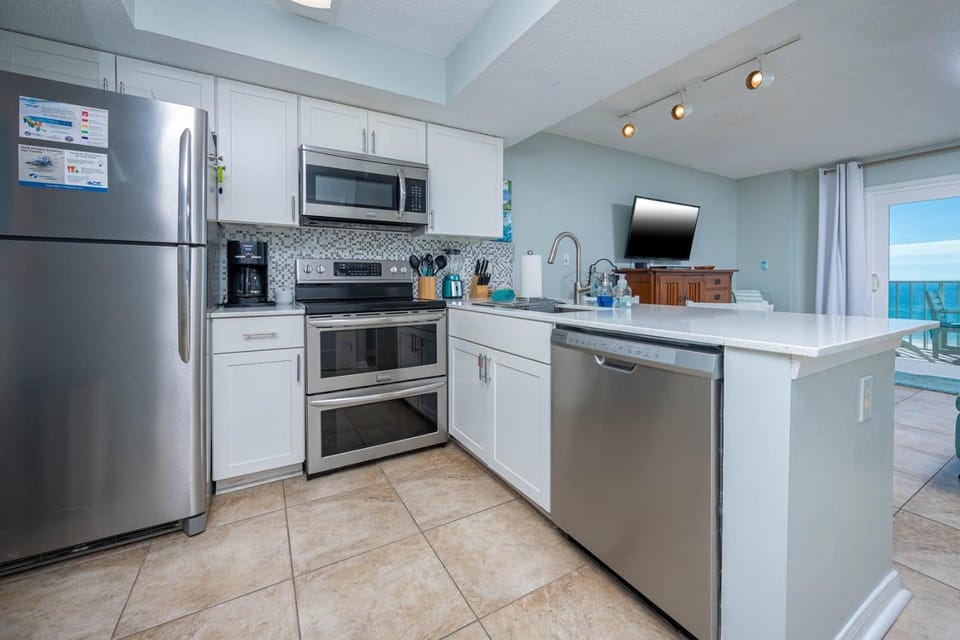 Seacrest 506 Apartment in West Beach