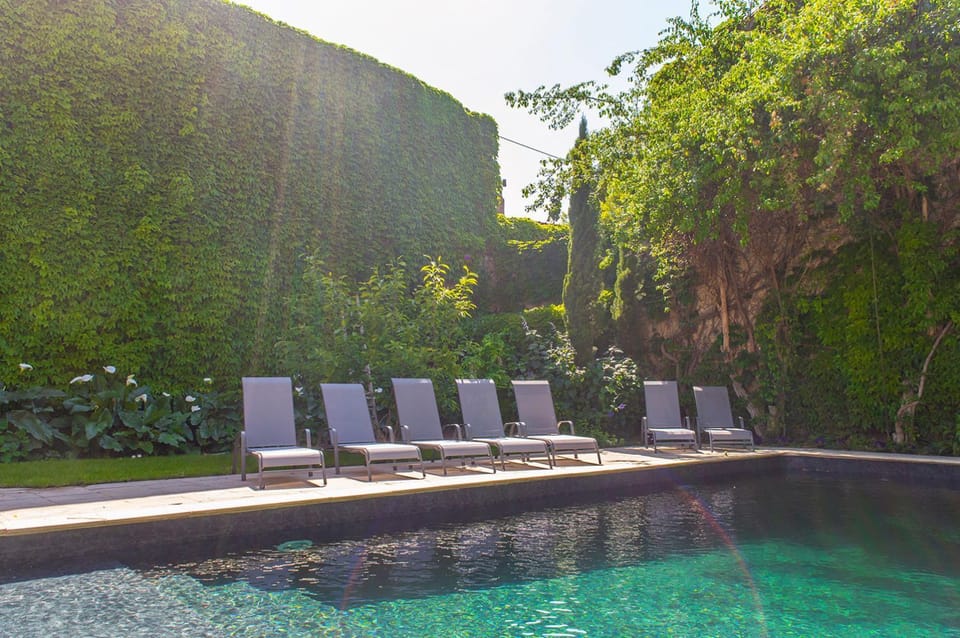 Garden view, Swimming pool, sunbed