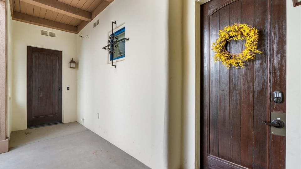 LV371 Cozy Downstairs 3BR Legacy Villa Near Pools Apartment in Indian Wells