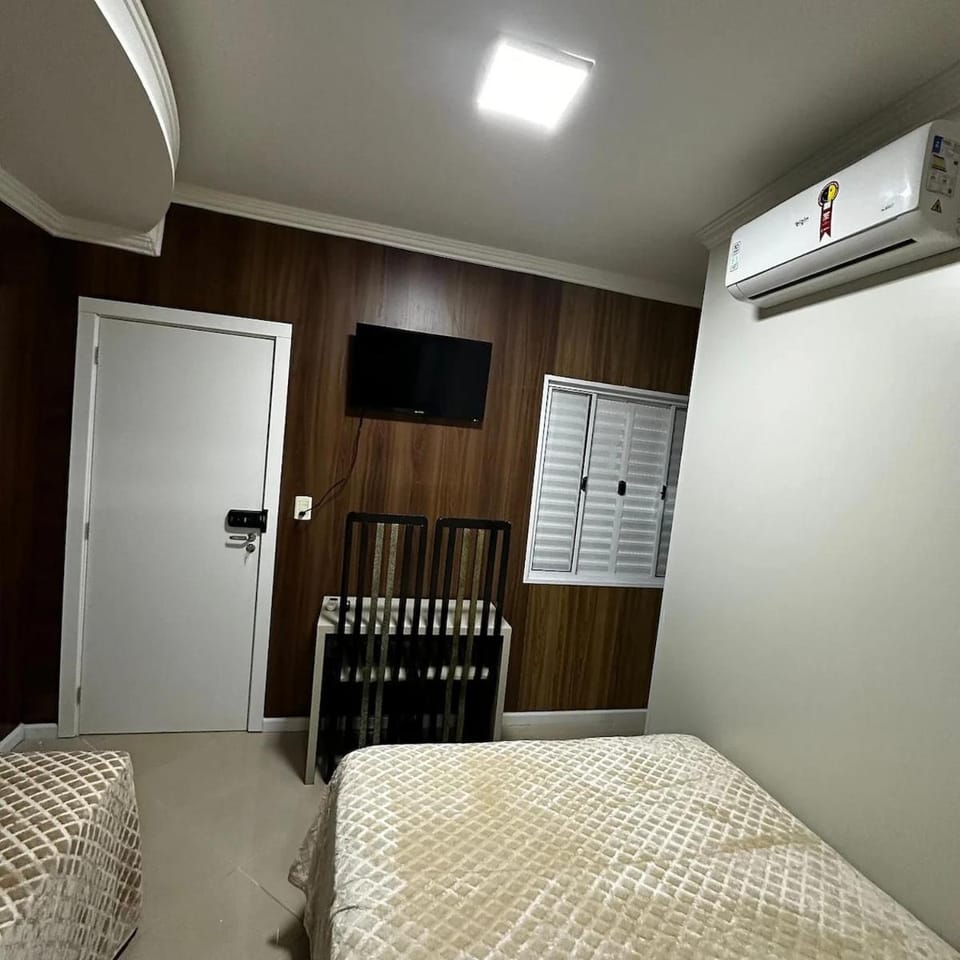 TV and multimedia, Bedroom, air conditioner