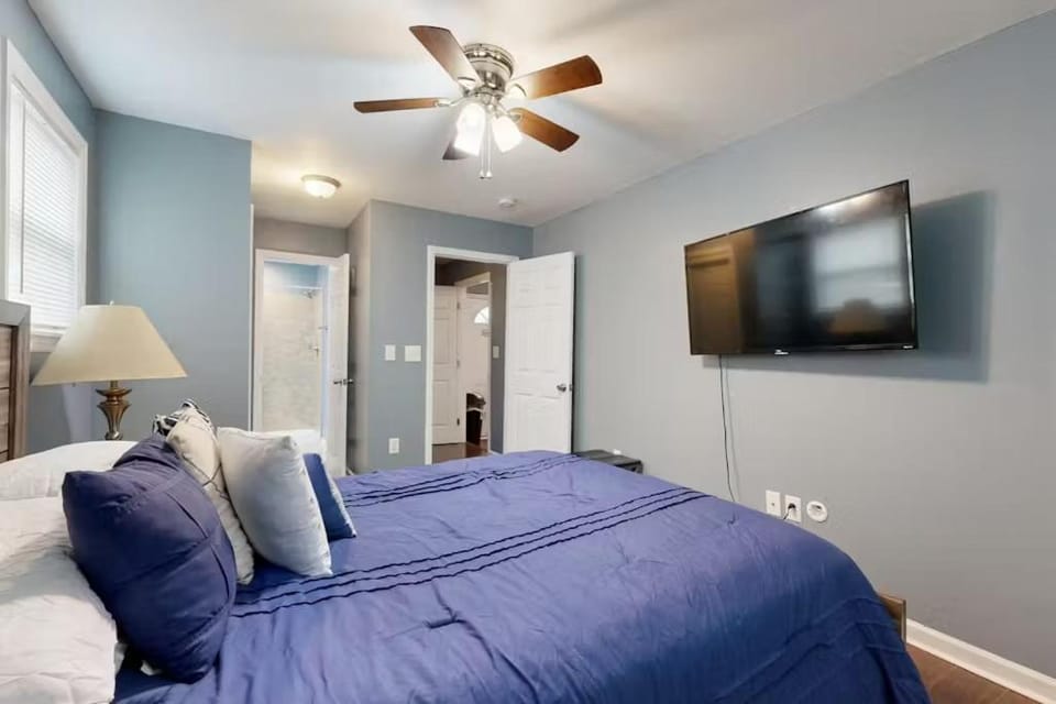 West Trinity Bungalow House in Nashville