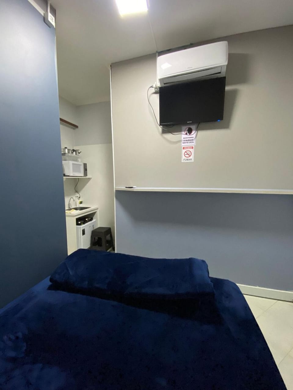 TV and multimedia, air conditioner