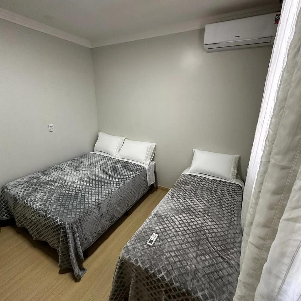 Bed, Bedroom, air conditioner