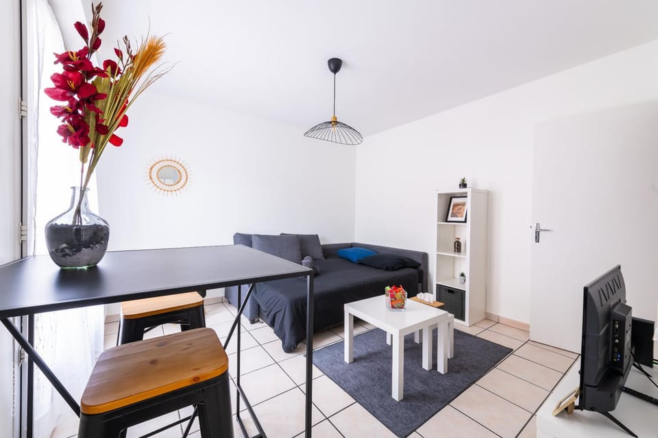 Home Up Enghien Apartment in Île-de-France