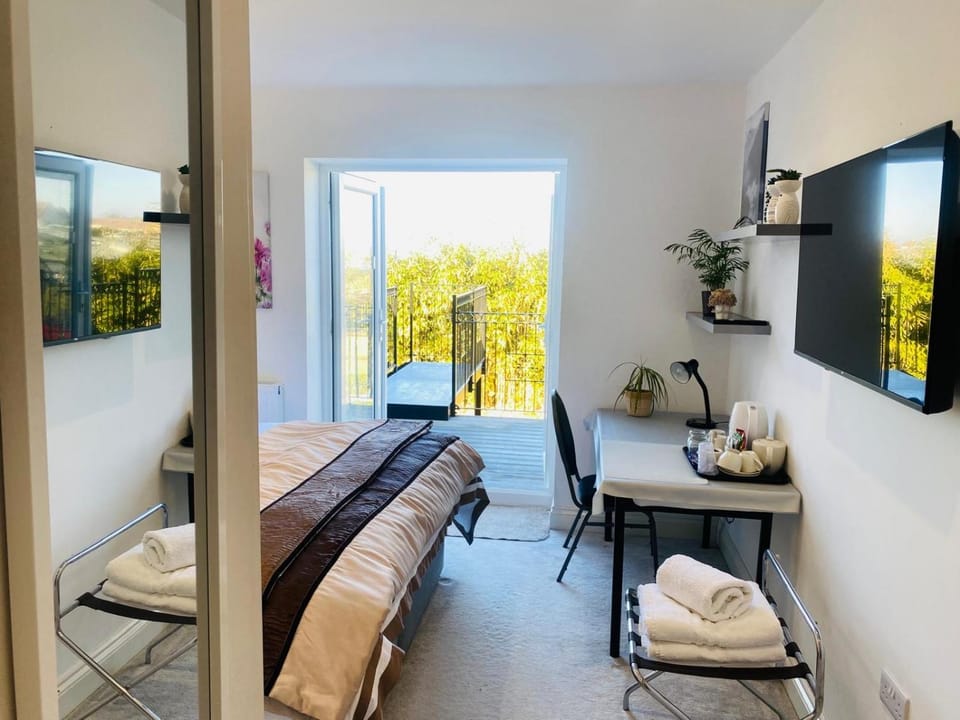 Brean & Berrow Rooms Country House in Sedgemoor