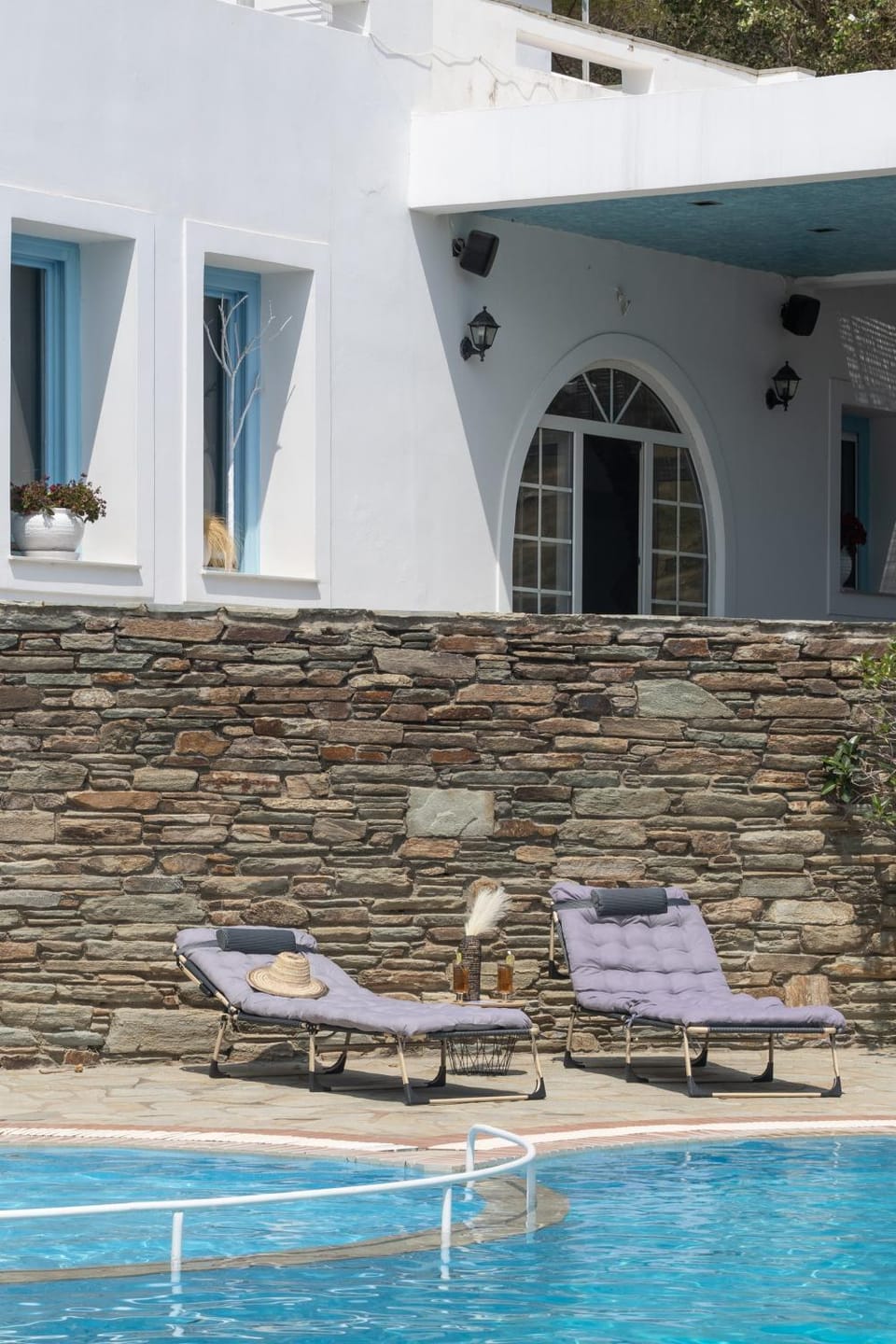 Perla Pool Hotel Andros Hotel in Decentralized Administration of the Aegean