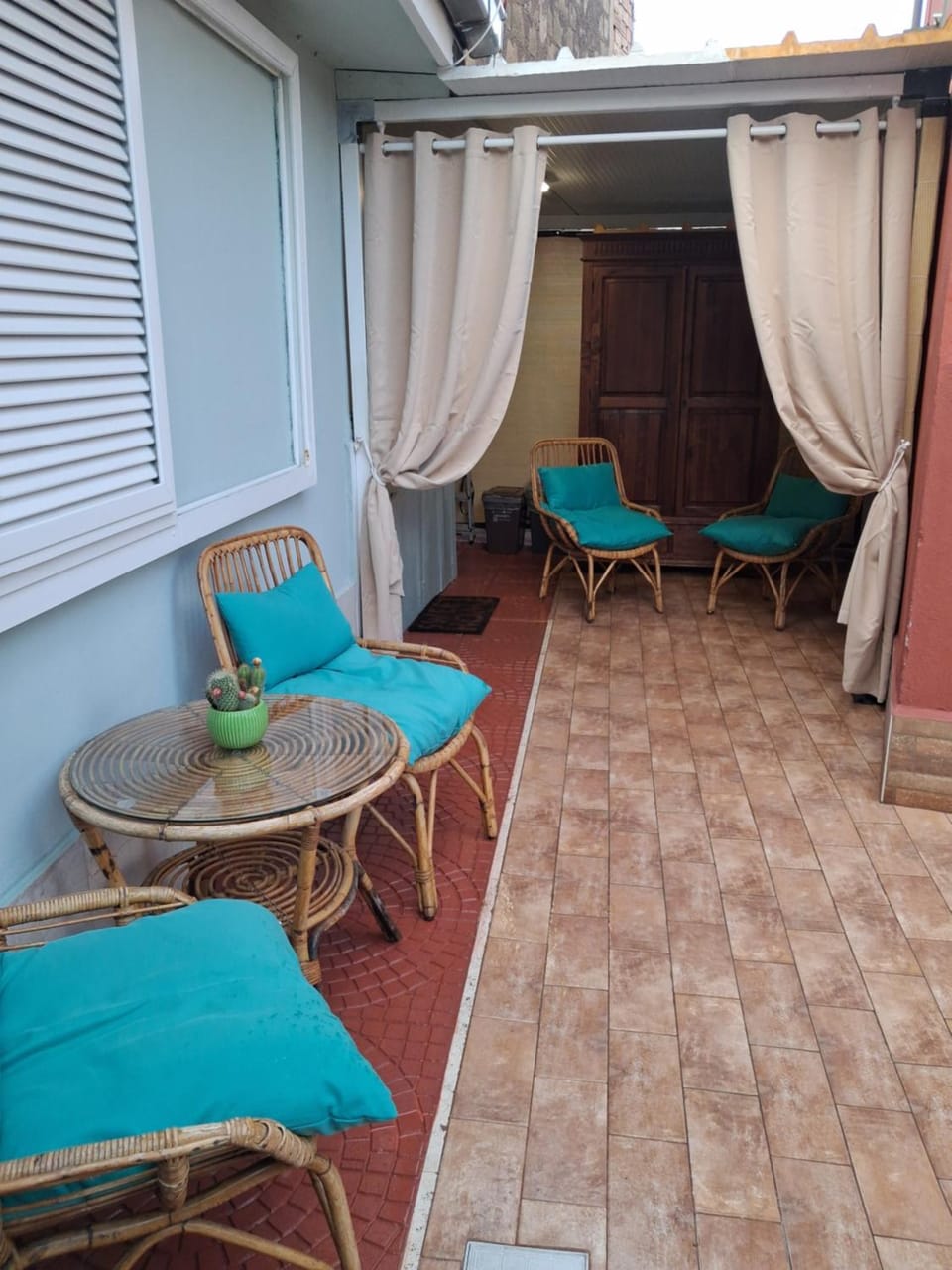 Property building, Patio