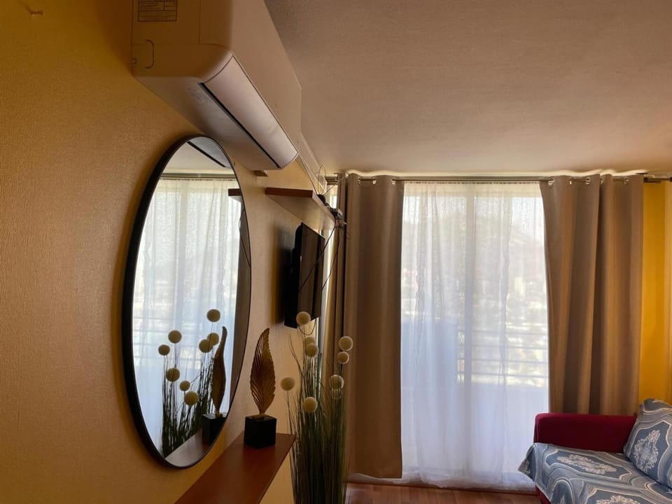TV and multimedia, Photo of the whole room