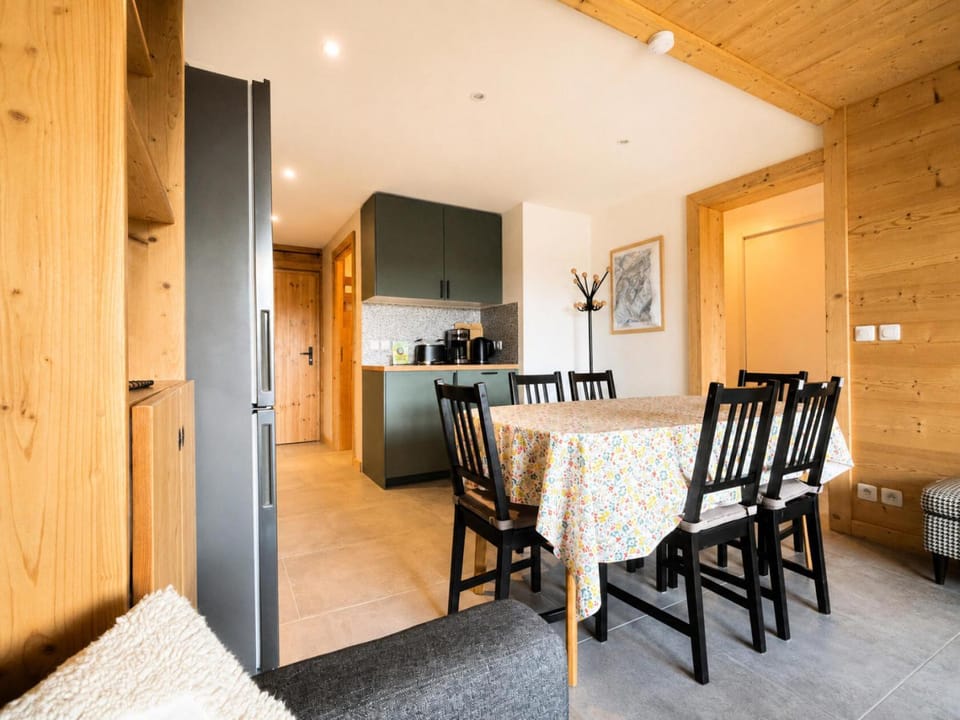 Résidence Les Crocus - Appartement moderne à proximité des pistes MAE-0091 Apartment in Notre-Dame-de-Bellecombe