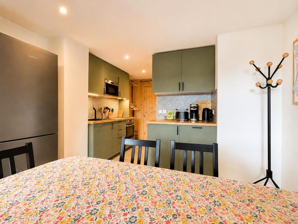 Résidence Les Crocus - Appartement moderne à proximité des pistes MAE-0091 Apartment in Notre-Dame-de-Bellecombe