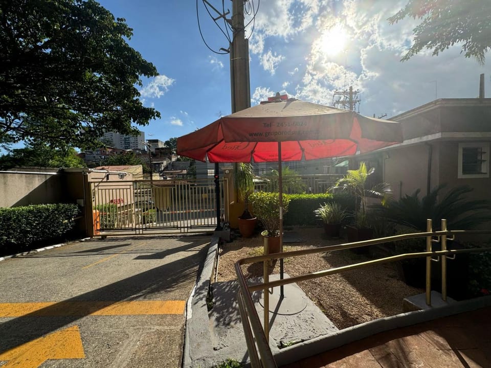 Apto em Guarulhos para até 7 pessoas com garagem grátis, perto do Shopping Maia Apartment in Guarulhos