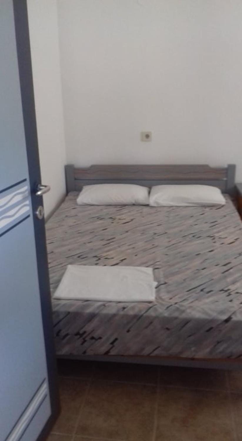 Bed, Photo of the whole room, Decorative detail