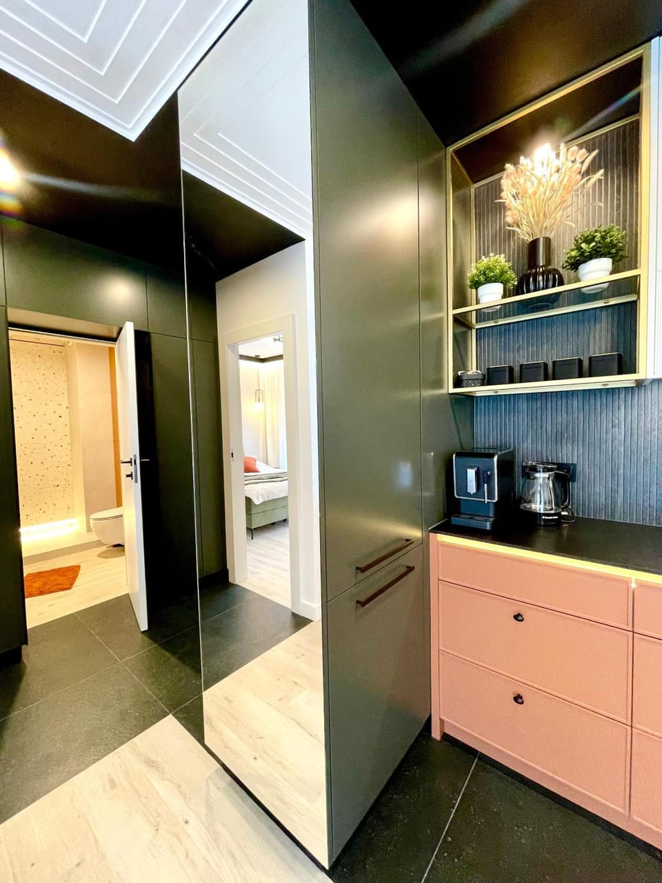 Coffee/tea facilities