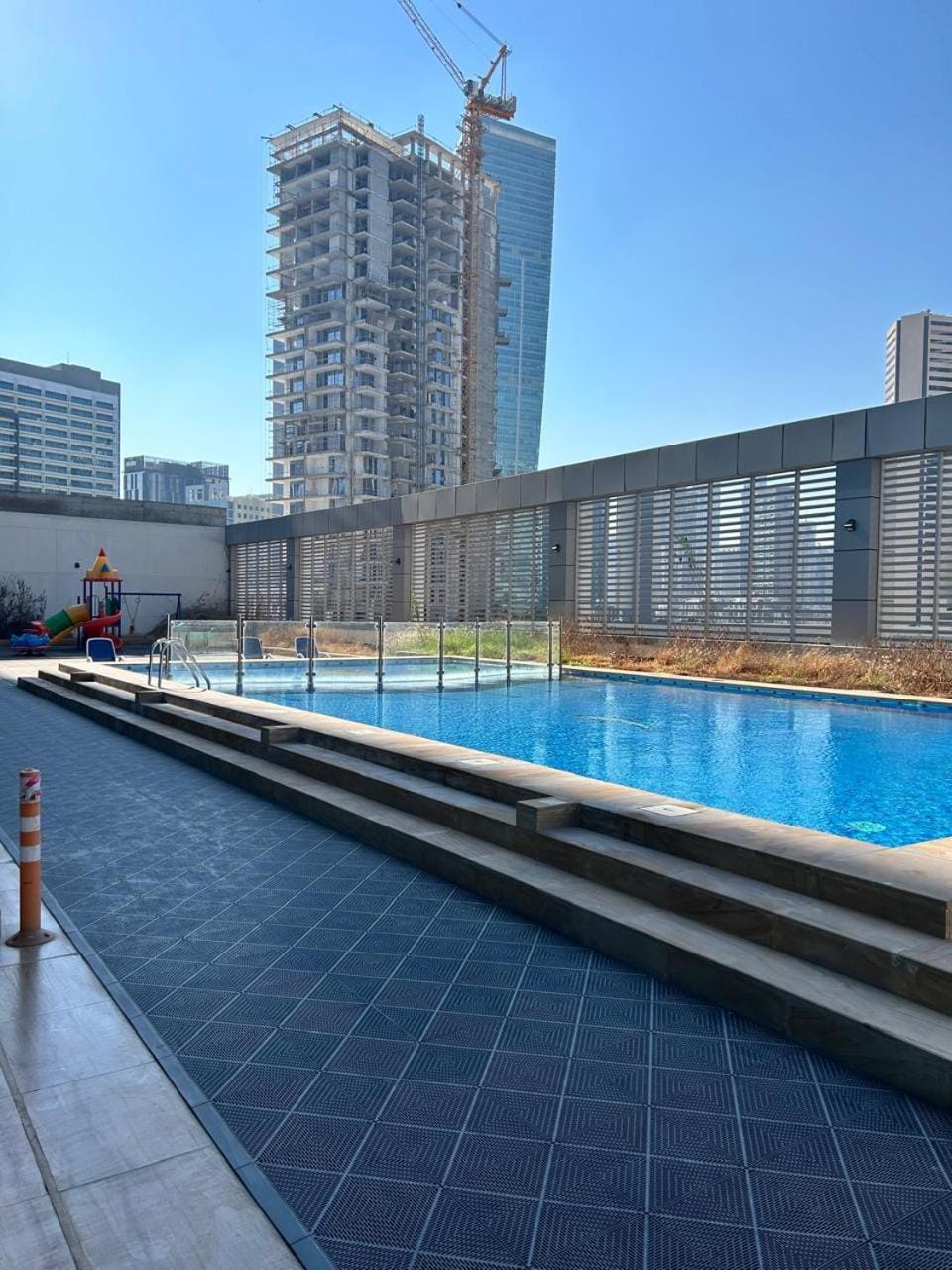 Swimming pool, Swimming pool