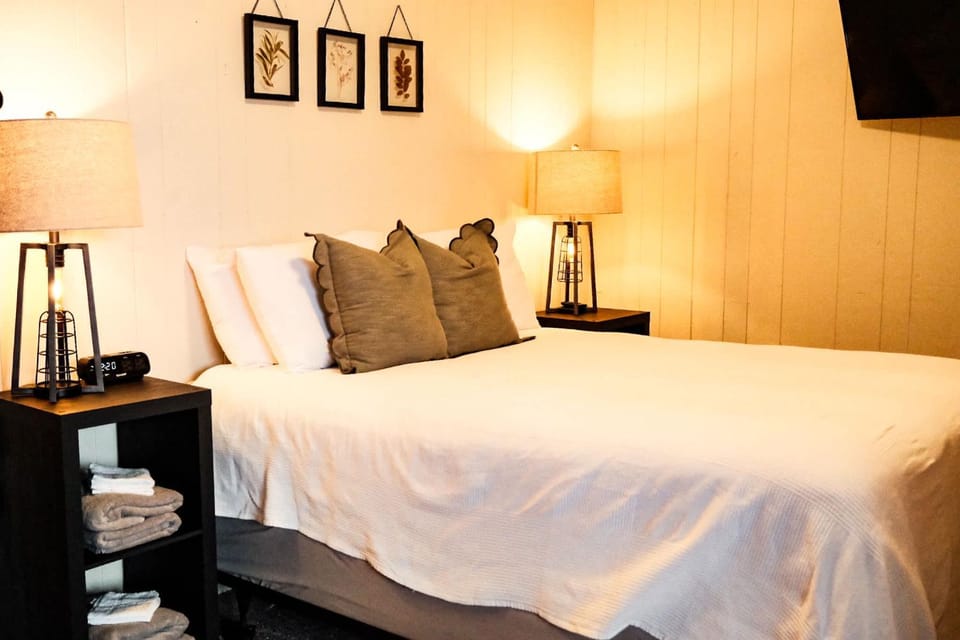 Winter Wonderland Getaway I Alpen Villas at Powderhorn Mountain Villa in Wisconsin