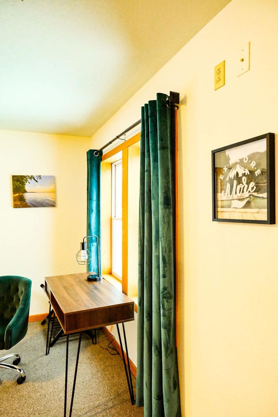 Downtown Green Room at Villages on Aurora House in Ironwood