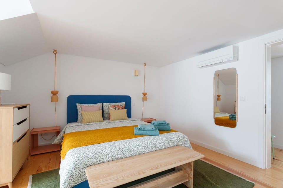 Bed, Bedroom
