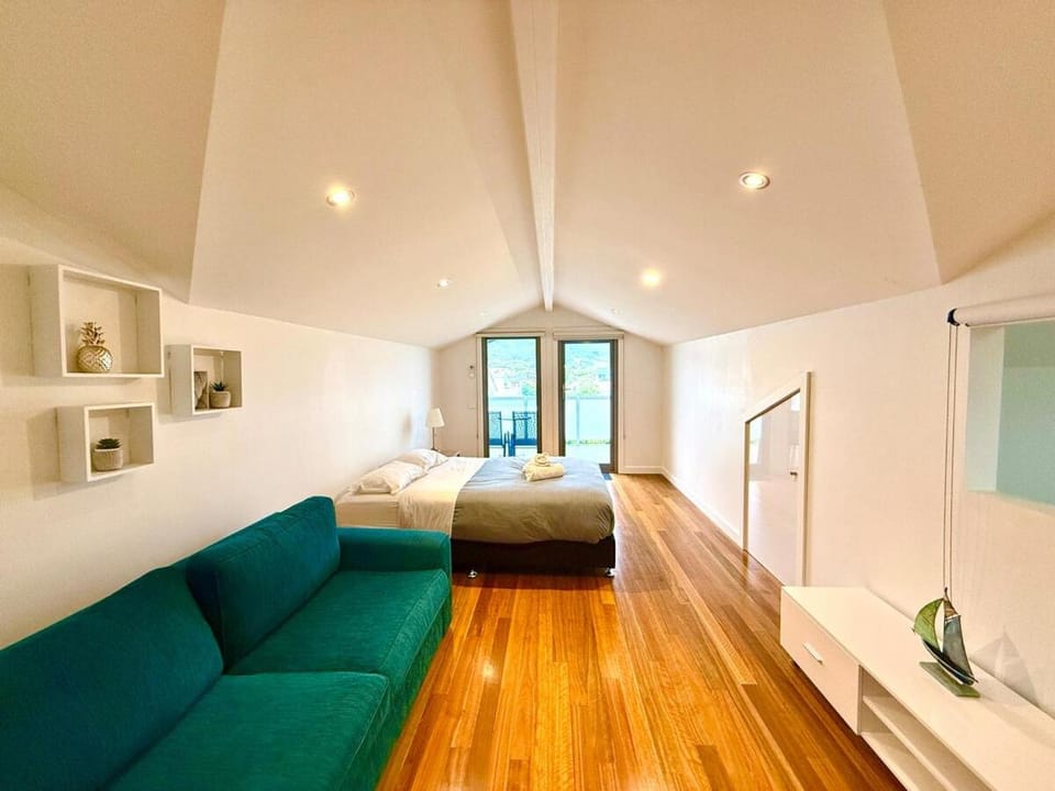 7 Falls House House in Apollo Bay