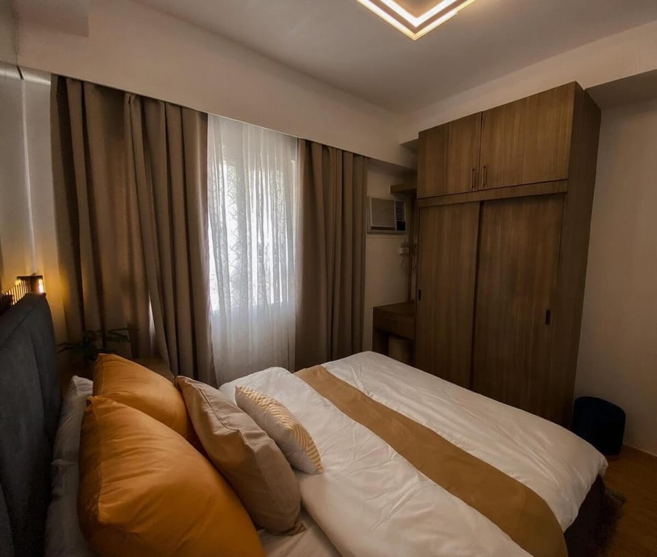 Bed, Photo of the whole room, Bedroom, wardrobe
