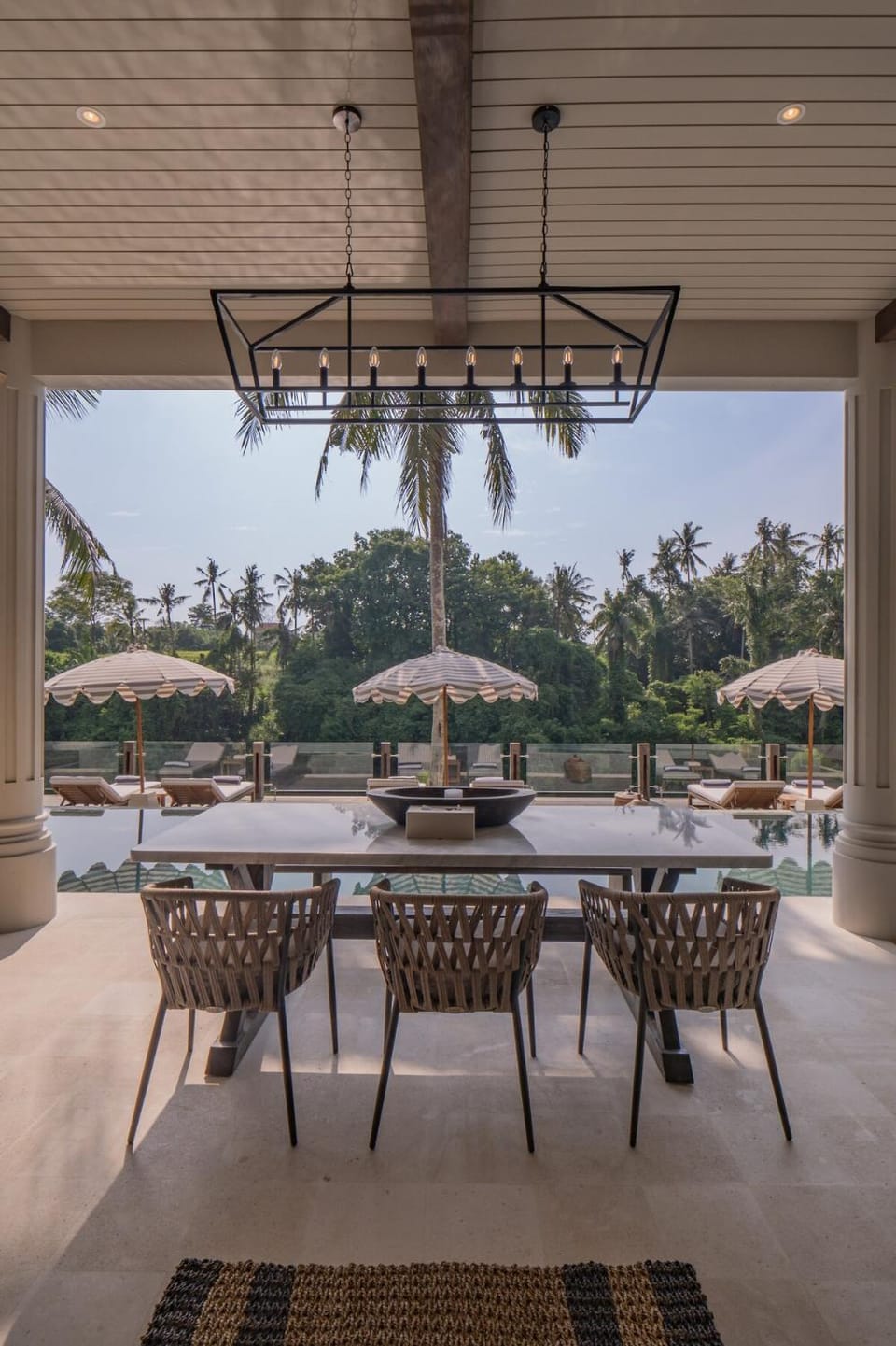 Balcony/Terrace, Balcony/Terrace, Swimming pool