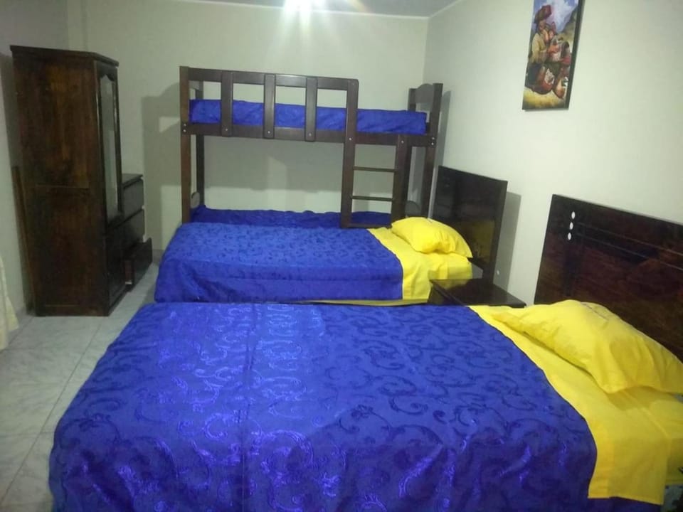 Angelica's House 2BR Near Airport Terrace WiFi Apartment in Los Olivos