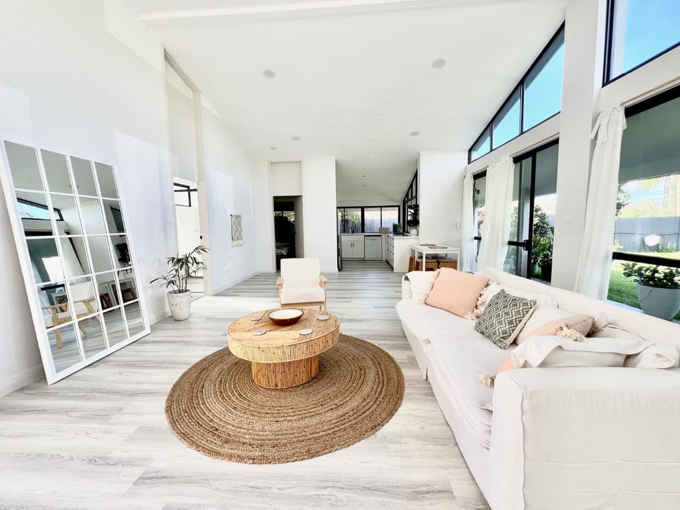 Living room, Lounge or bar