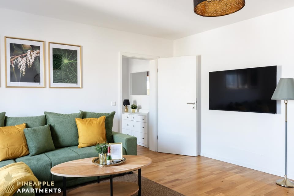 PINEAPPLE APARTMENTS - Zwinger XI - 64qm Apartment in Dresden