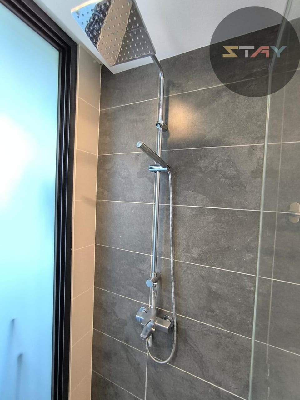 Almas Couple Stylish Urban Blue Netflix BySTAY Apartment in Johor