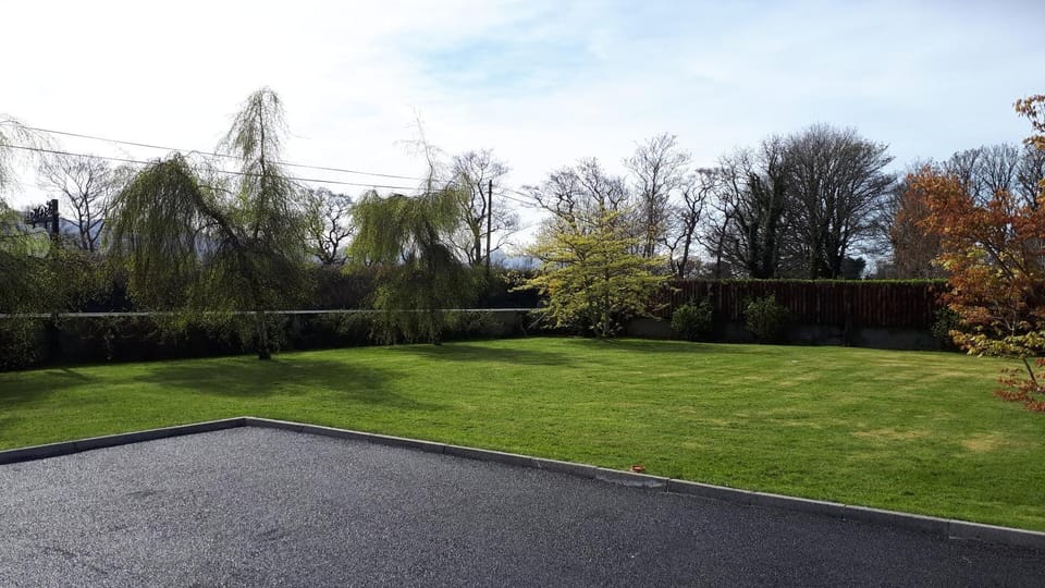 Green Acres Guesthouse- Accommodation Only Bed and Breakfast in County Kerry