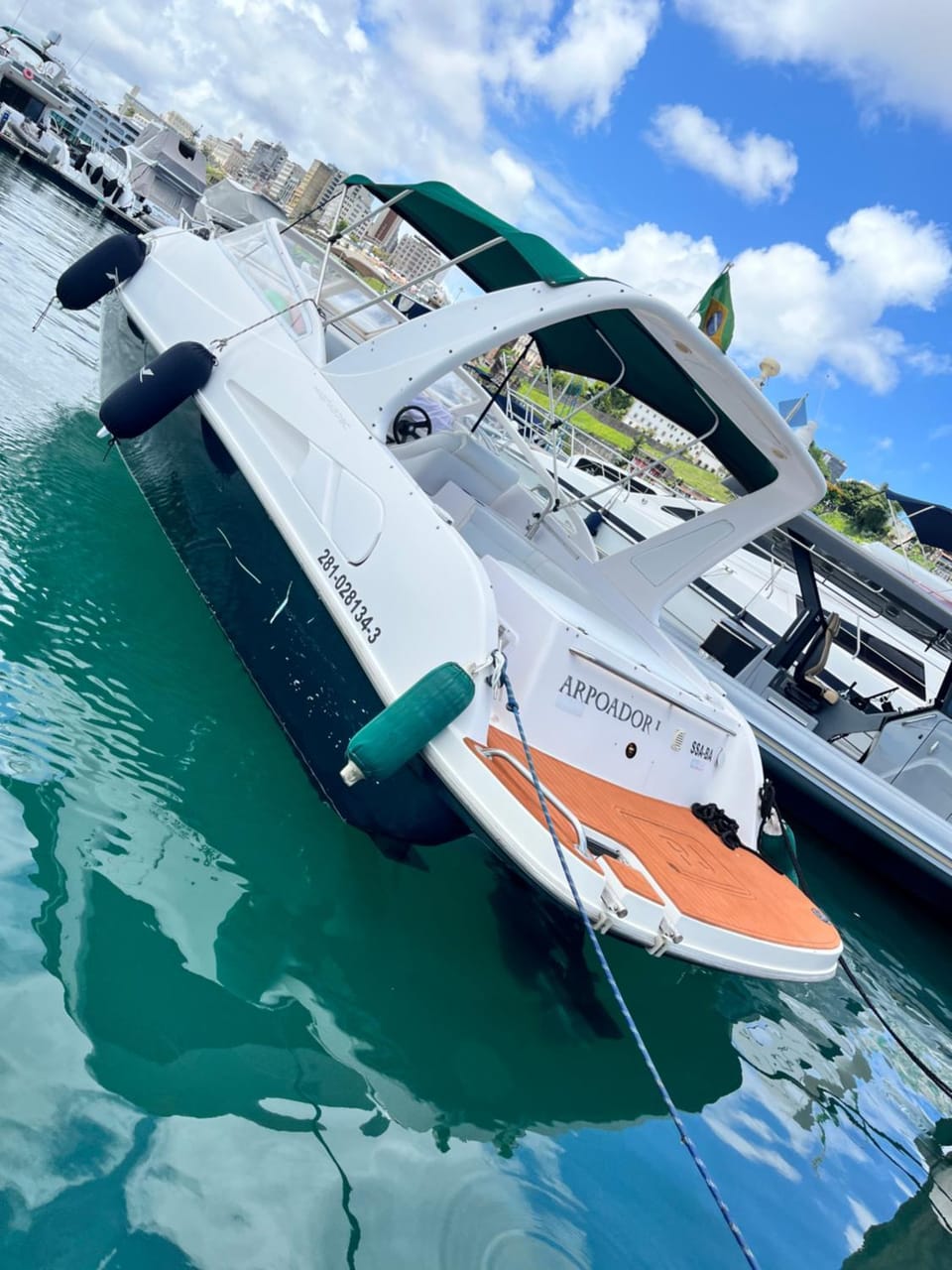 Lancha Aluguel Docked boat in Salvador