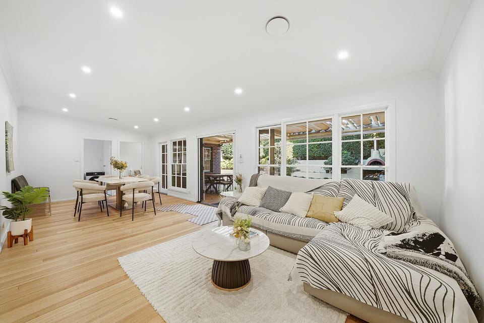 Modern Federation Retreat North Shore Stay Parking House in Sydney