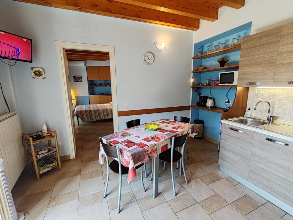 TV and multimedia, kitchen