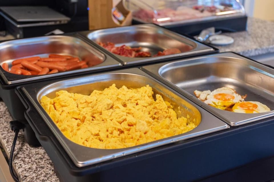 Breakfast, Buffet breakfast
