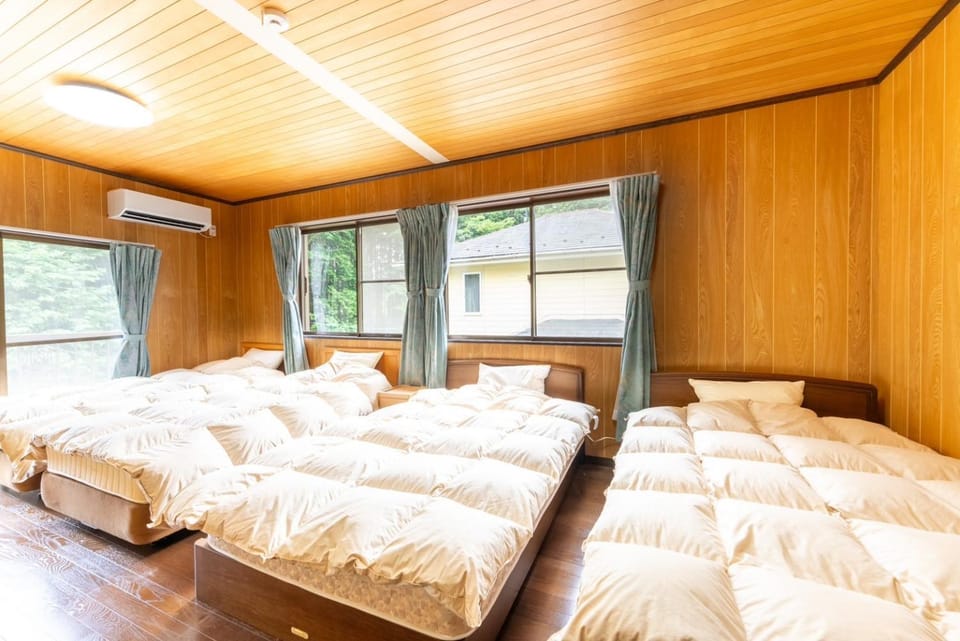 Green Oasis Cottage B Apartment in Hakone